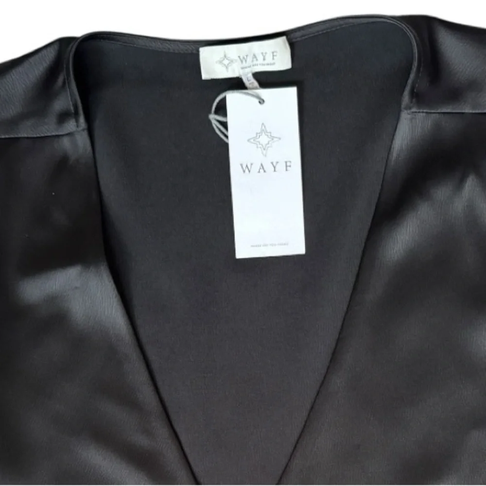 ✨ WAYF Black Satin Feather Cuff Bolero Jacket – Size L (NWT) ✨ - Picture 7 of 7